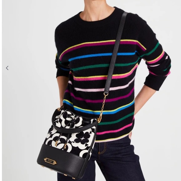 Kate Spade Flower Monogram Gramercy Chenille Medium Bucket Bag NWOT - Picture 4 of 7